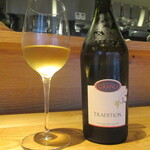フロレゾン - シェリーのような風味とシャルドネの豊潤さを兼ね備えた1杯。リードヴォーのクリームソースとベストマッチ