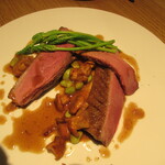 フロレゾン - シャラン鴨胸肉　間違いない素材に素晴らしい焼き加減でした　