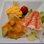 かっぱ寿司 - えびたまごアボカドコブサラダ(220円)