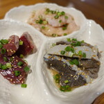 炭火焼肉たけさん亭 - ホルモン3種盛り