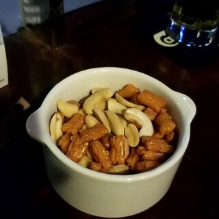 ビアポンバーGROVE _0