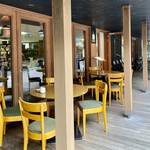 마루야마 커피 하루니레 테라스점 - 테라스 좌석은 4개입니다.