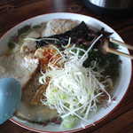 ラーメン・餃子 マルイチ - ネギ沢・チャーシュー・煮卵　乗せ♪