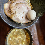 麺座 かたぶつ - つけ麺仰山のせ