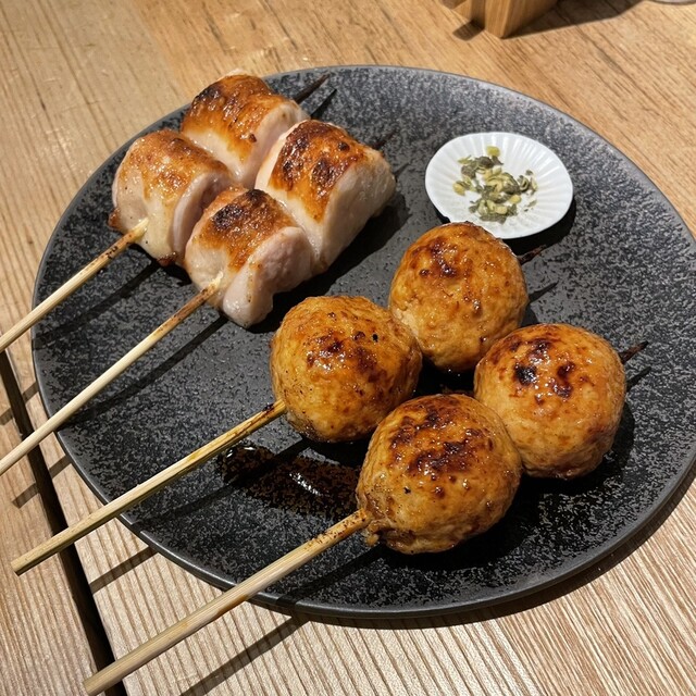 焼鳥 ふくなが image