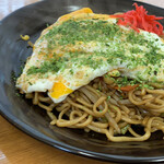 大正軒 - 焼きそば玉子入り¥410テイクアウト¥400