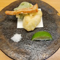 青山　仁 - 