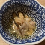 鮨 あい澤 - アサリ　醤油とみりんで煮たもの