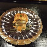 津の守坂 小柴 - 鱧押し寿司。