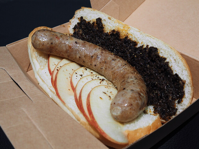 サーパス ホットドッグ スタンド （Surpass hot dogg stand） - 青葉通