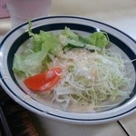 キッチン岡田 - 定食のサラダ♪
            