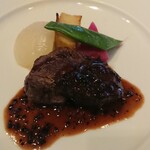 銀座 レストラン オザミ - 黒毛和牛フィレ ステーキ