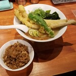 麺屋 六感堂 - 穴子あら出汁ラーメン＋穴子蒲焼の炊き込みご飯