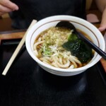 Yamada Udon - たぬきうどん280円