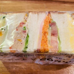 サンドイッチ&サラダ ニコ - Nicoサンド ¥380-