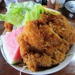 お食事処 ぼんち - ミックスどんぶり￥８００