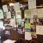 母ちゃんの店 わがや - 色紙いっぱい