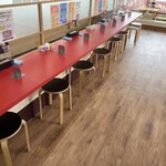 ラーメン もっけだの - カウンター席