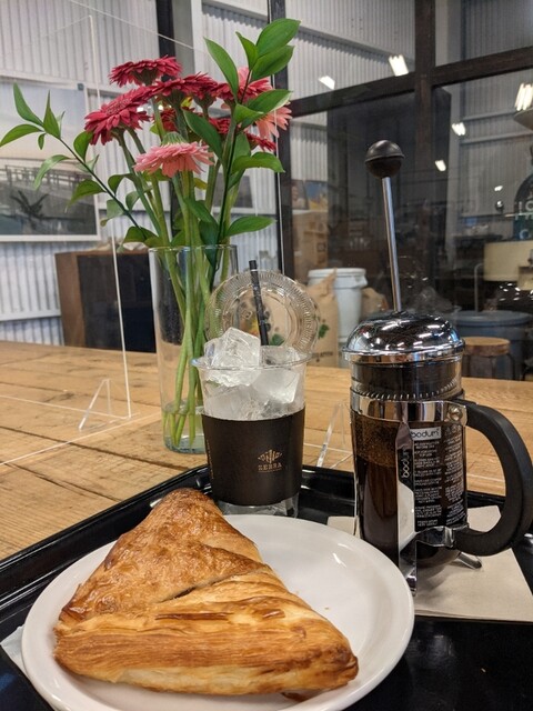 ゼブラ コーヒーアンドクロワッサン 津久井本店 Zebra Coffee Croissant 相模原 大和 カフェ Aumo アウモ