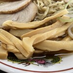 ラーメン もっけだの - チャーシュー麺普通盛あっさりのメンマ