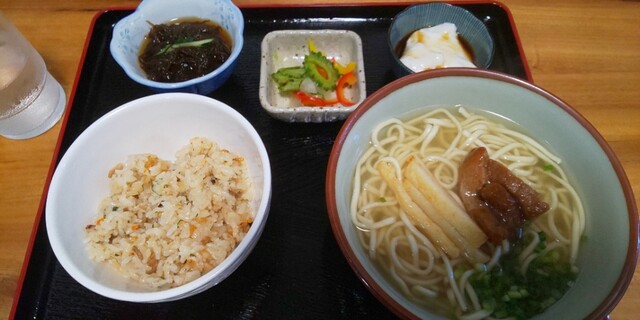 島そば一番地 しまそばいちばんち 石垣市 沖縄そば 食べログ