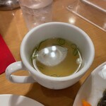 南海飯店 - かたい焼ソバのスープ