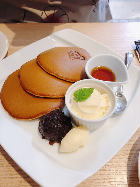 文明堂カフェ Bunmeido Cafe 三越前 カフェ 食べログ 文明堂カフェ Bunmeido Cafe 三越前 カフェ 食べログ