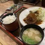 佐海たちばな - コロッケ定食（肉じゃが）と真さば棒寿司ハーフ