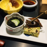うなぎ和食  しら河 今池ガスビル店 - もずく酢　バイ貝煮　千草焼き