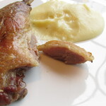 ラ メゾン ドゥ グラシアニ - フランス産・鴨もも肉のコンフィ、ポテト・ピュレ