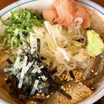 鯖と創作料理の店 廣半 - 薬味たっぷりヅケ丼