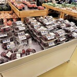 農畜産物直売所 どっ菜市場 - パッションフルーツ売場