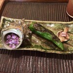 魚菜料理 縄屋 - 栄螺と万願寺とうがらし