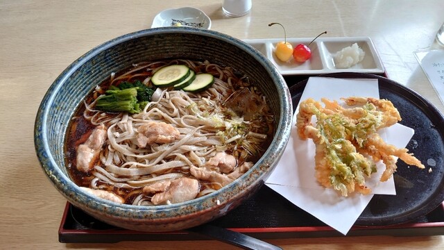 吉野屋（よしのや） 天童の本格手打ちそば &ndash; 風味豊かな山形の味