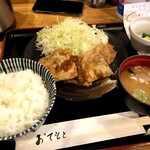 酒処 梨の実 - 豚の生姜焼き定食（720円）