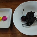 Shokudou Izakaya Tora To Neko - デザート・ガトーショコラ＆チョコレート