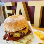 E・A・T GRILL&BAR - 