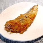 いわしのぬか炊き（辛口）。青魚らしい、一本筋の入った風味が生きる。骨まで綺麗に食べられる