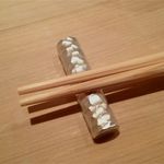 くろぎ - フィンガーチョコそっくりの箸置き