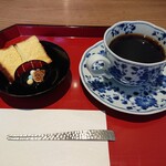 Kasutera Kafe Kameya - ホットコーヒー(420円)