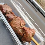Mugen Foods Yokkaichi - 牛串焼き　350円