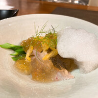 Hirovanna - イサキ
                    レモンの泡が良いアクセント