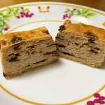 パレット - スコーン（レーズン）…税込120円