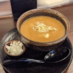 本場博多ラーメン・油そば 一号艇 - 