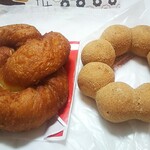 Mister Donut - むぎゅっとドーナツ140円 ポンデ黒糖118円