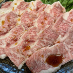 ホルモン焼き 炭商 - 