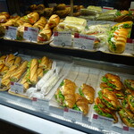 ル・グルニエ・ア・パン - サンドイッチ、どれも魅惑的♡