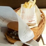 MOS BURGER - 