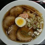 五叉路 - 醤油チャーシュー麺