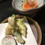 Yugawara Oonoya - 鮭の酢の物は珍しい